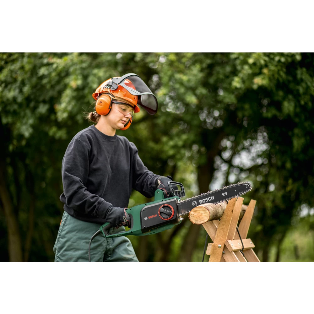 Tronçonneuse Électrique Bosch Universalchain 40 2 Tronçonneuse Électrique Bosch Universalchain 40 – Image 2