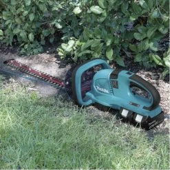 Makita Taille-haie Sans Fil - 36 V Li-ion - 55 Cm - Sans Batterie Ni Chargeur - 5,1 Kg -Jardin Plantes Magasin 6362cc78a919c5.25104411