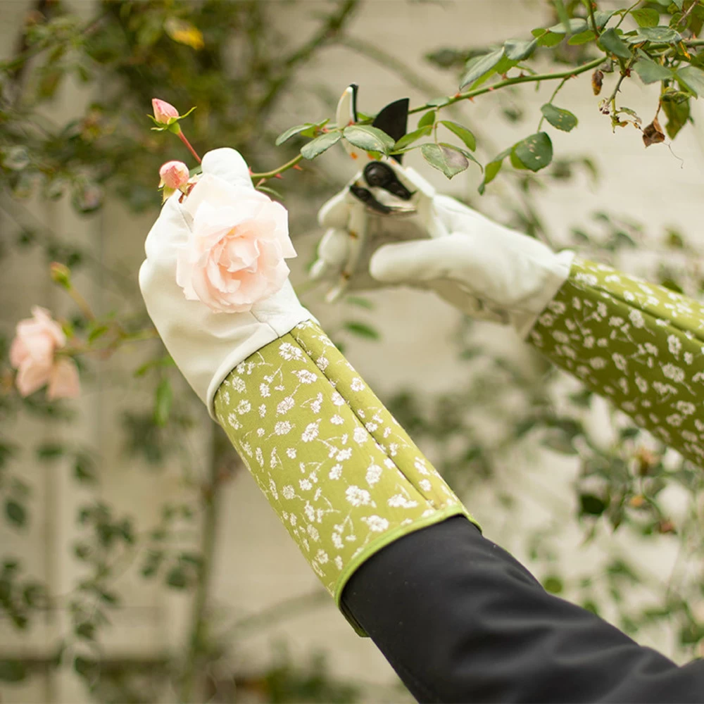 ESSCHERT DESIGN Gants Imprimé Floral Pour épineux 3 ESSCHERT DESIGN Gants Imprimé Floral Pour épineux – Image 3