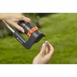 Gardena Arroseur Oscillant Aqua M – Surface 250m² – Portée 18m Max – Résistant Uv Et Gel – Garantie 5 Ans (18702-20) 7 Gardena Arroseur Oscillant Aqua M – Surface 250m² – Portée 18m Max – Résistant Uv Et Gel – Garantie 5 Ans (18702-20) -Jardin Plantes Magasin 644be76a50e9b8.51125360
