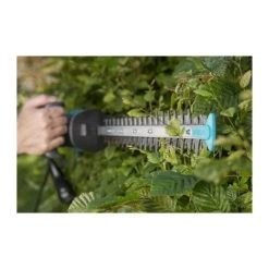 Gardena Taille-haies électrique Easycut 500/55 – 500w – Lame 55cm & Coupe ø18mm – Poignée Ergoline – Butée De Protec 6 Gardena Taille-haies électrique Easycut 500/55 – 500w – Lame 55cm & Coupe ø18mm – Poignée Ergoline – Butée De Protec -Jardin Plantes Magasin 645b8f41b0de80.43561535